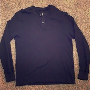 Long sleeve, black thermal.